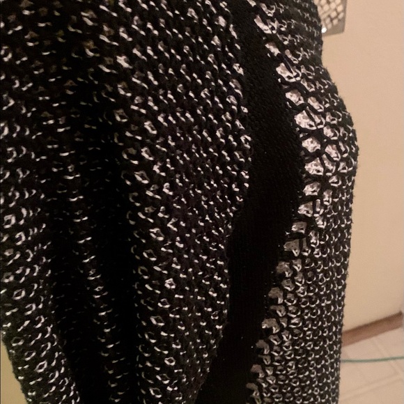 Calvin Klein black white sweater large - Picture 3 of 5
